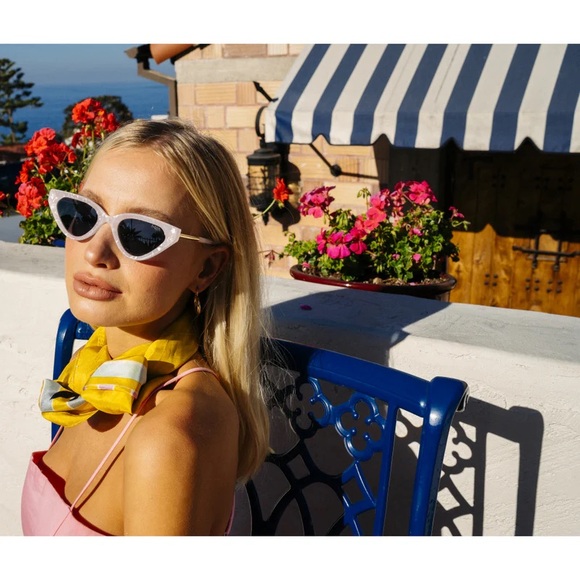I-Sea Zuma Pink Pearl / Smoke Polarized Sunglasses🖤 - Picture 1 of 16